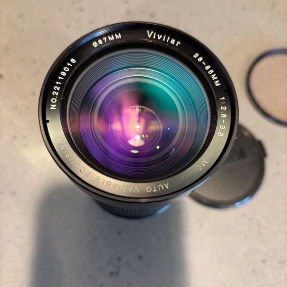 Vintage Vivitar 28-85 mm SLR Auto Variable Focusing lens - Picture 2 of 8